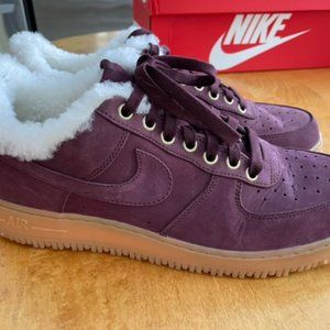 Nike Air Force 1 Winter Burgundy Crush mens size 10.5